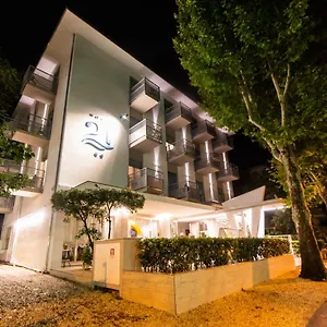 21 2*, Riccione Italien