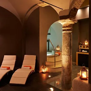 The Code 4*, Rom Italien